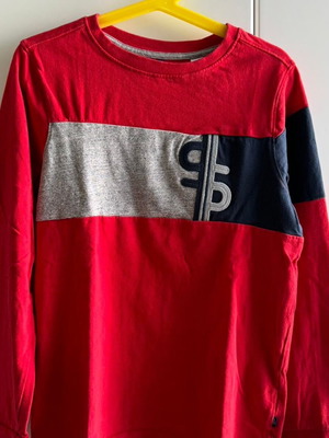 Παιδική μακρυμάνικη μπλούζα Okaidi σαν καινούργιο, μέγεθος 140 cm