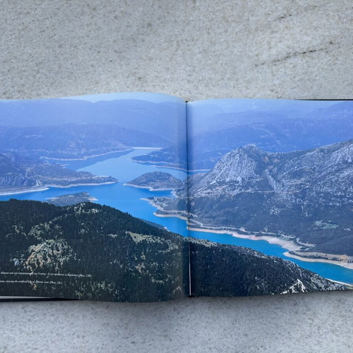 Fokida Photographic Album like new, Greek language