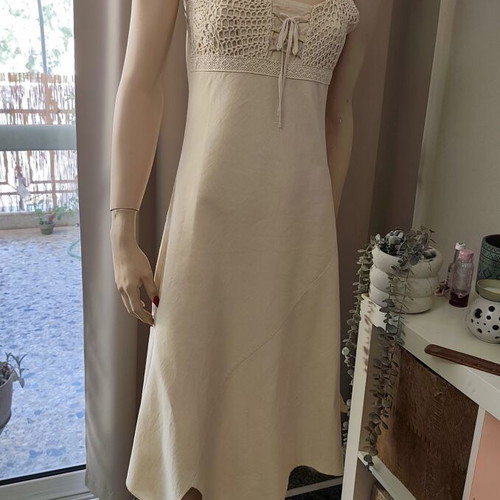 Linen dress like new, beige, size Medium