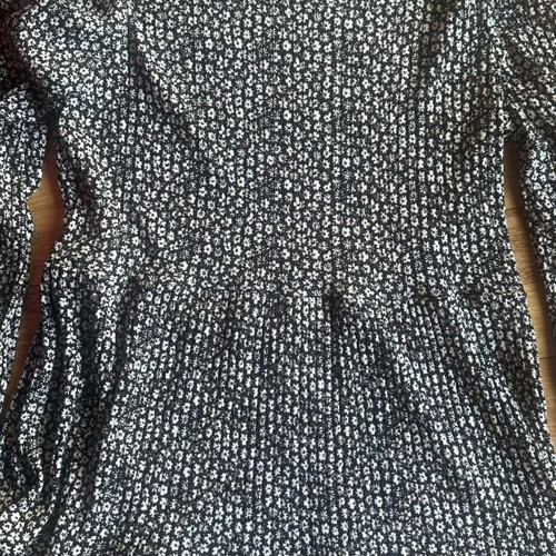 Stradivarius short dress large, like new, black and white