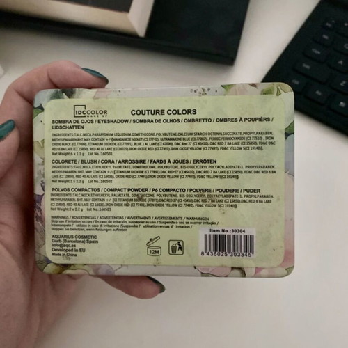 Couture Colours IDC Color makeup eyeshadow palette