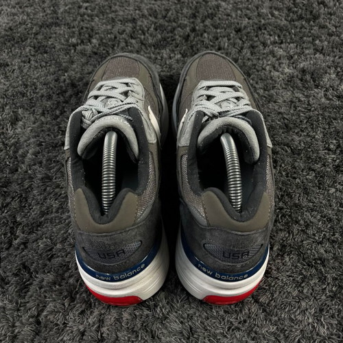 New Balance 992 Made in USA Limited Edition men's sneakers like new, gray