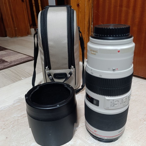 Cano EF 70-200 f/2.8 II lens