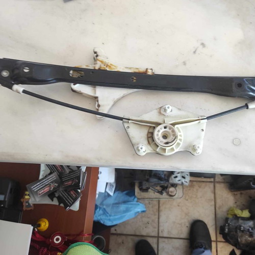 Rear right window regulator for VW Golf 5 '04-'08 used