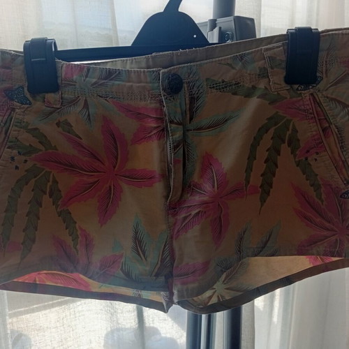 Floral sexy shorts