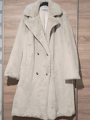 Γούνινο παλτό Verde oversized μπεζ σαν καινούργιο