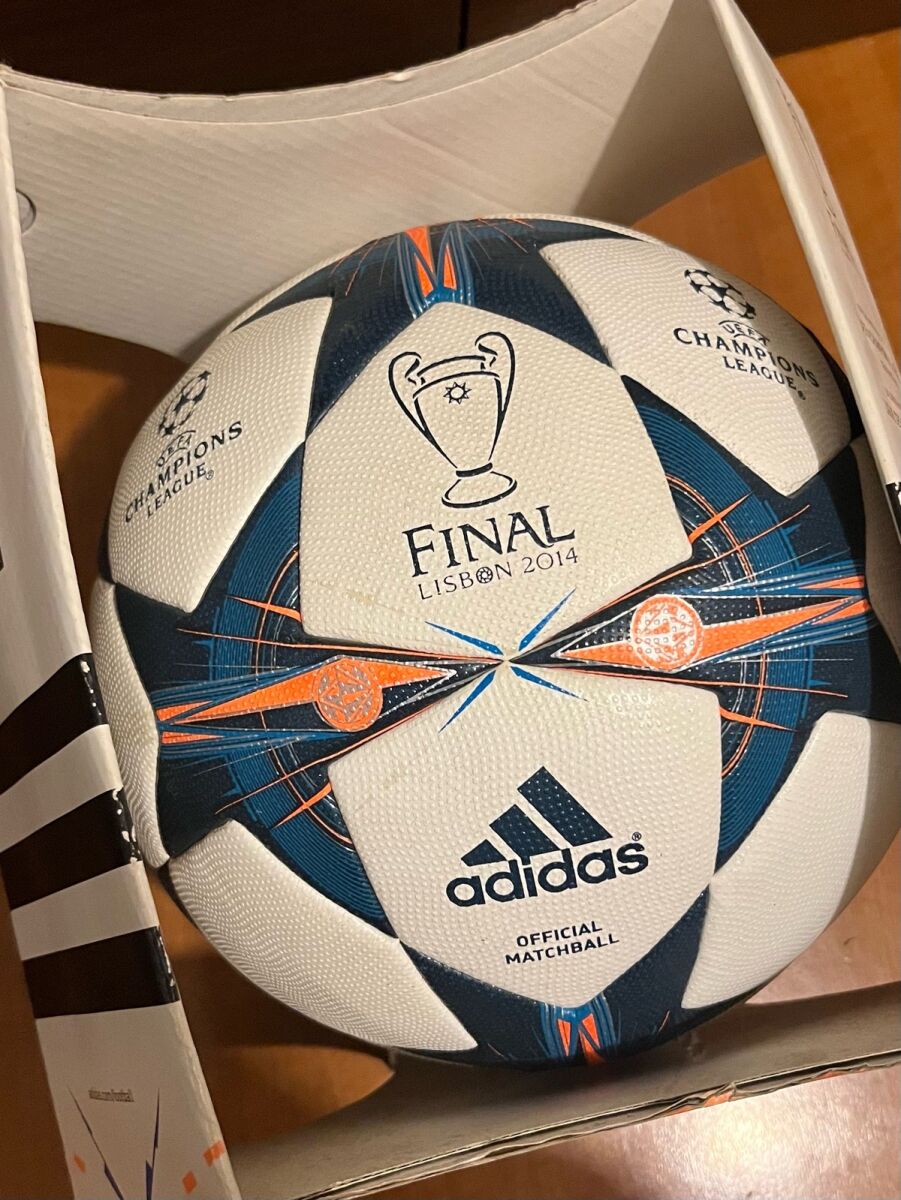 Adidas Official Match Ball UEFA… - € 320,00 - Vendora.cy
