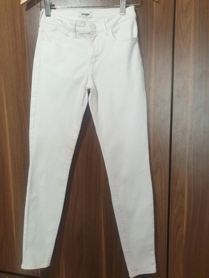 Wrangler white skinny jeans new, size 25, length 32