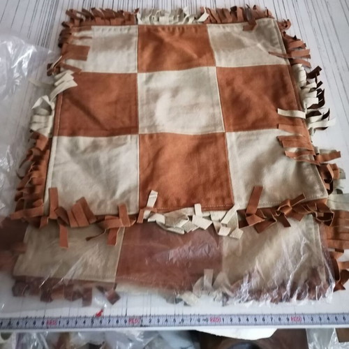 Tablecloth and 2 pillowcases new, retro
