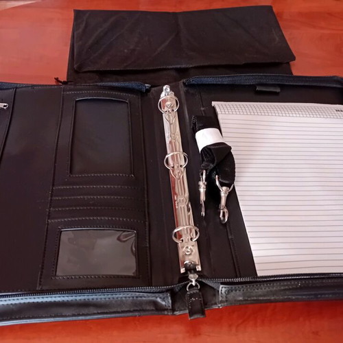Organization office bag like new, black, leatherette