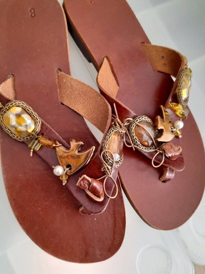 Leather sandal size 38 brown new