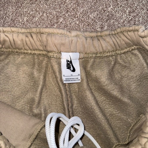 Nike sportswear men's beige tracksuit like new, size XL
