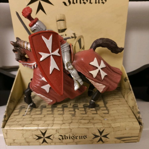 Collectible Crusader Knight figure on horse Ibiscus new with box
