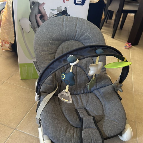 Chicco Hoopla baby relax like new