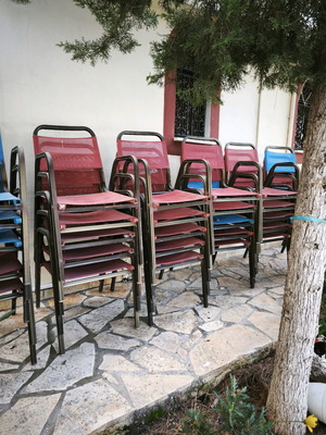 Aluminum outdoor chairs used, about 80 pieces