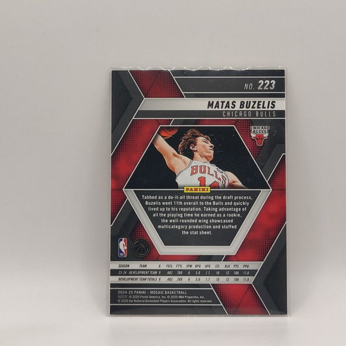 Matas Buzelis Base Card 2024-25 Panini Mosaic new