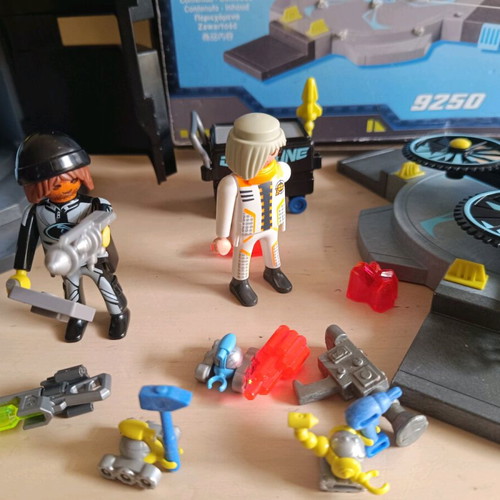 Playmobil Top Agents set with extra vehicle used