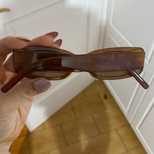 AV sunglasses used in excellent condition