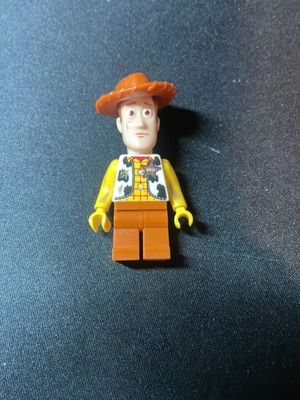 Woody Lego Minifigure used in very good condition