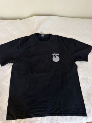 Stussy T-shirt 8ball like new, black and white, size L