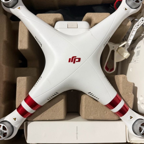 DJI Phantom 3 Standard like new drone for aerial photography