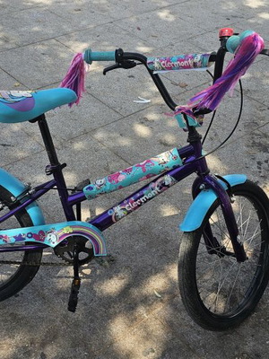 Clermont Candy 20" Kids Bicycle like new