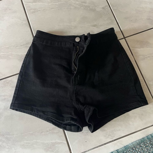 Shein women's black shorts size S new