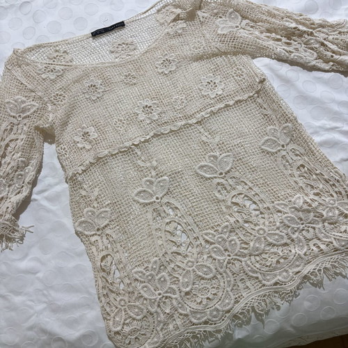 Zara embroidered blouse beige size M used