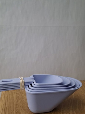 Measuring scoops set new