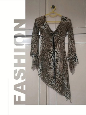 Μπλούζα Mara’s Collection leopard print με ασύμμετρο κόψιμο σαν καινούργια
