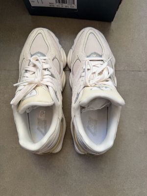 New Balance 9060 Unisex Shoes New, white and beige sneakers