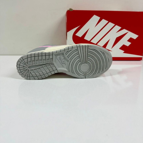 Nike Dunk Low Next Nature new sports shoes size 39 gray and white