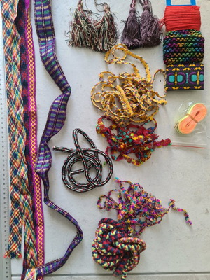 Υλικά ραπτικής μεταχειρισμένα, διάφορα μέτρα και σχέδια