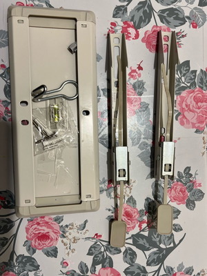 Wall mount for TV like new