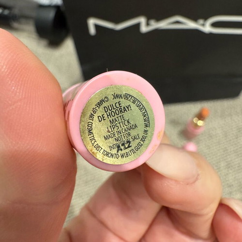 MAC lipstick set new with 3 mini nude shades