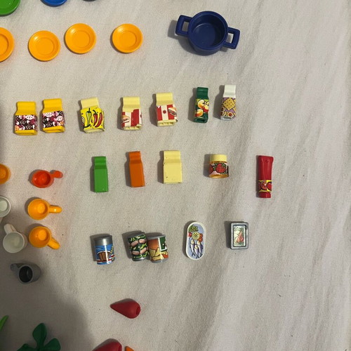Playmobil used cooking utensils and food pieces