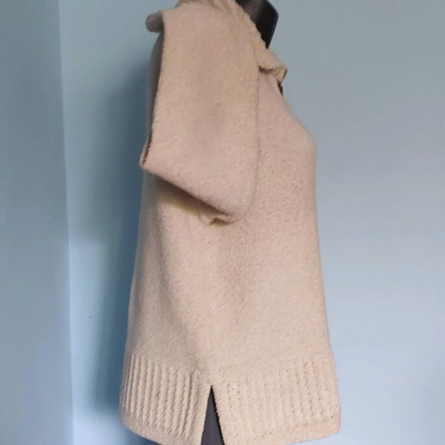 Linen Pullover Tunic like new, sizes L to XXL