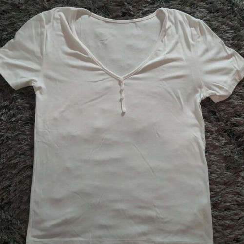 Women's short-sleeve blouse