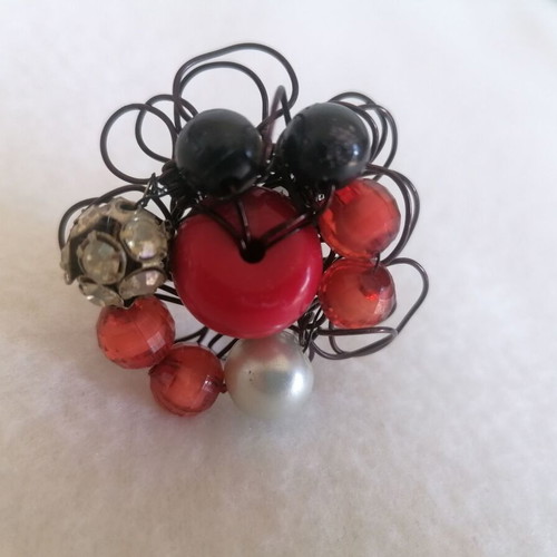 Handmade ring new with black, red and silver beads