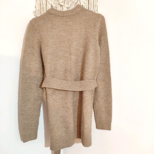 Women's knitted sweater with belt like new, size S-M, beige