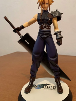 Final Fantasy VII Αγαλματίδιο Cloud Strife καινούργιο από Kotobukiya