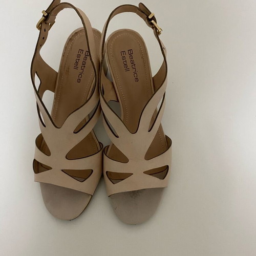 Beatrice beige sandals like new, size 37