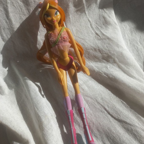 Flora Winx Club vintage collectible doll with original top 2005