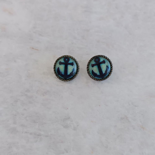 Earrings used with anchor design, blue, with box now
