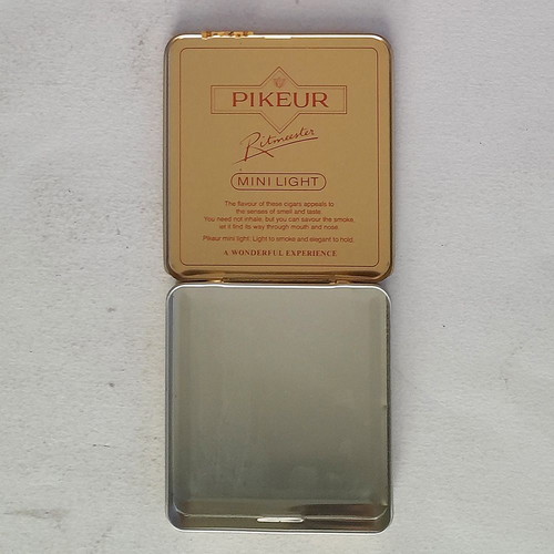 Ritmeester Pikeur metal tobacco tin used, Mini Light 10 cigars
