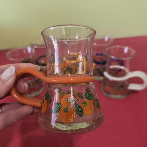 Tea Glasses set of 6 like new with handles