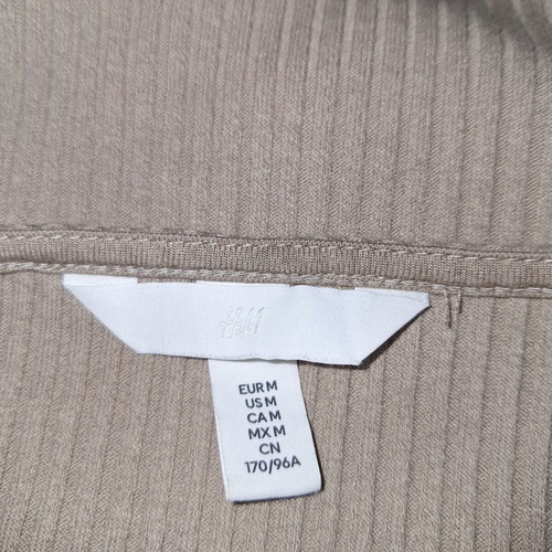 H&M beige ribbed crop top size medium