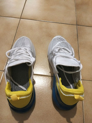 Athletic shoes used, size 41, white
