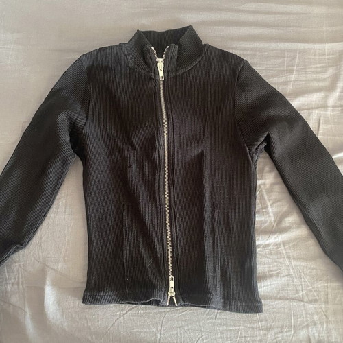 Bershka black zip-up top, size M fitting like S