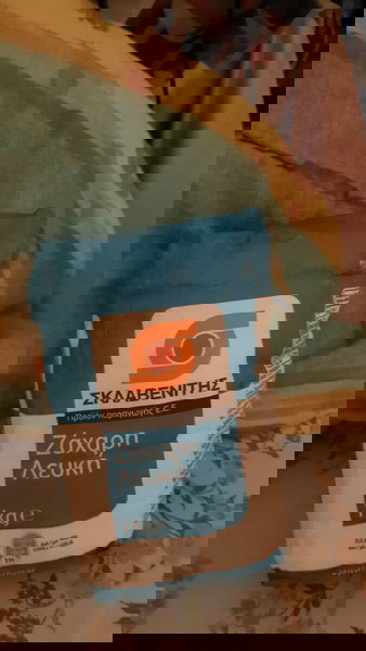 1 πακέτο ζαχαρη